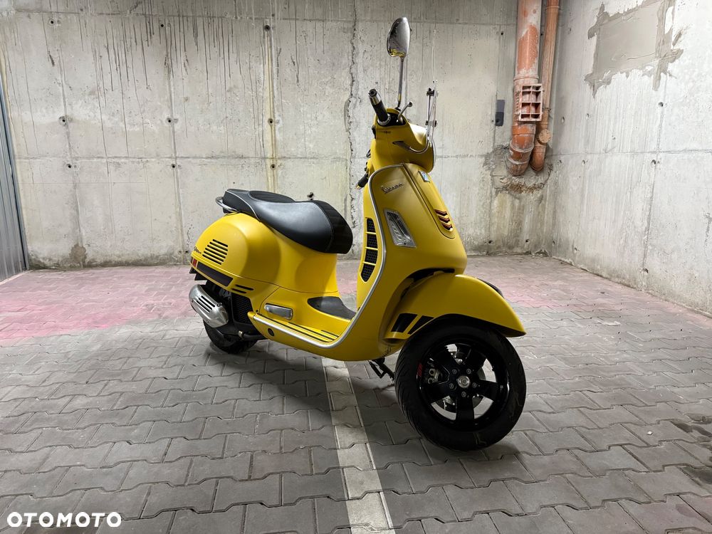 Piaggio Vespa - 4