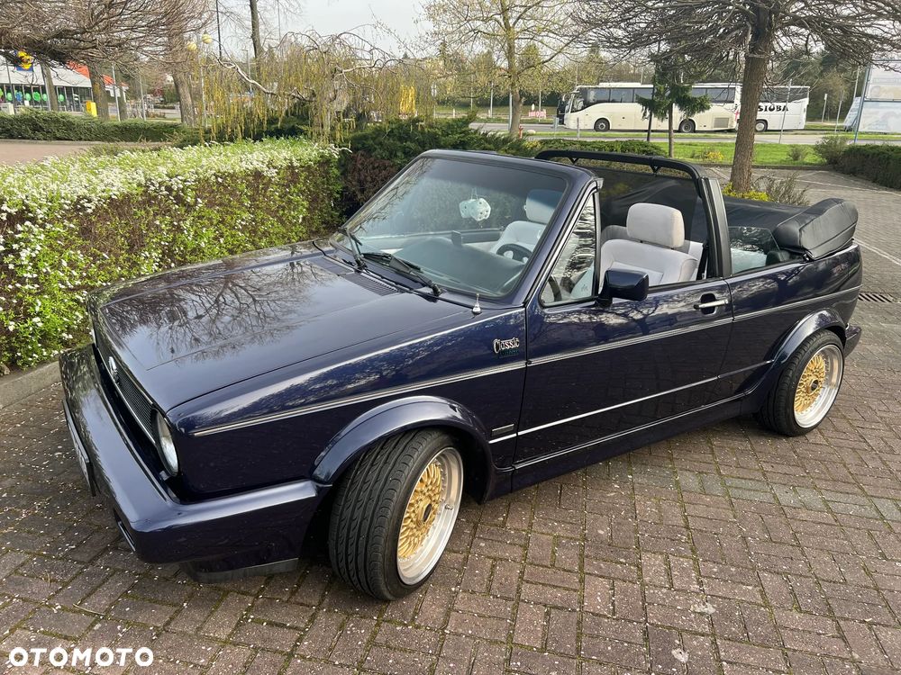 Volkswagen Golf - 23
