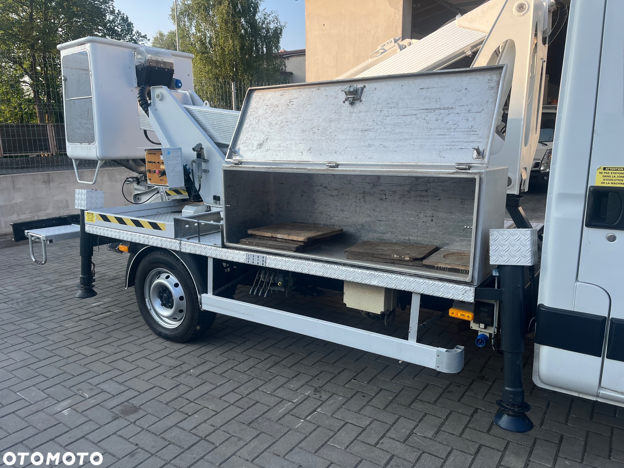 Iveco Podnośnik koszowy Izolowany Kosz Multitel mx170 17 metrów 10 w Bok Zwyżka jak Ruthmann Gsr Wumag - 33