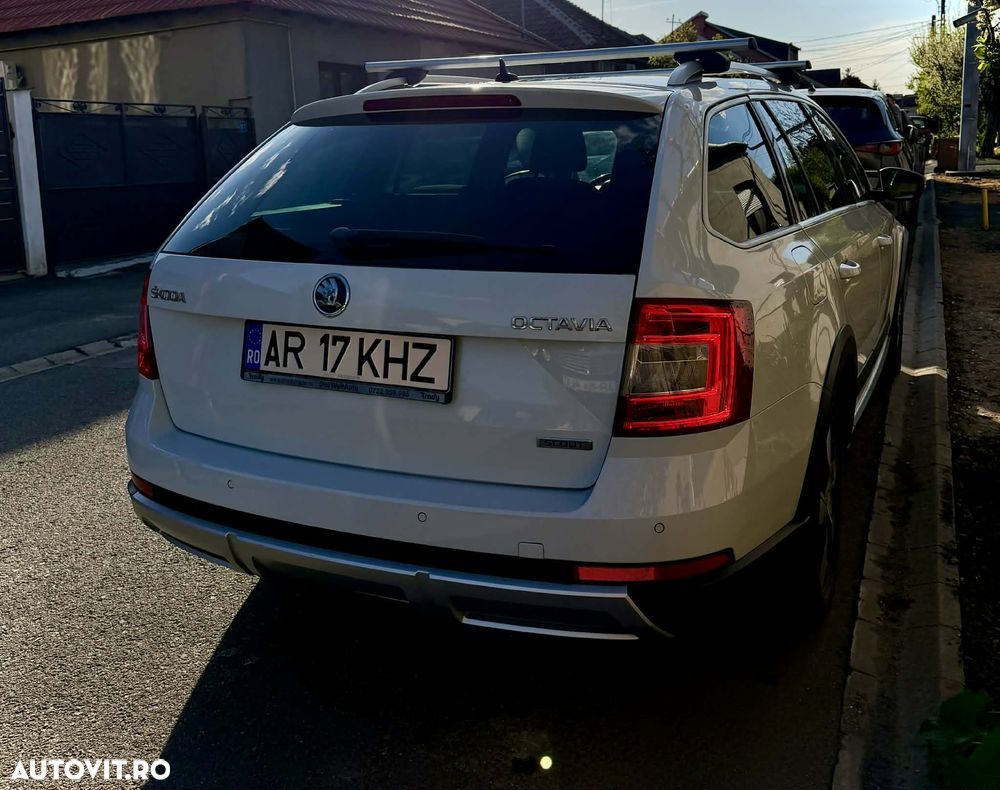 Skoda Octavia 2.0 TDI 4x4 DSG Scout - 3