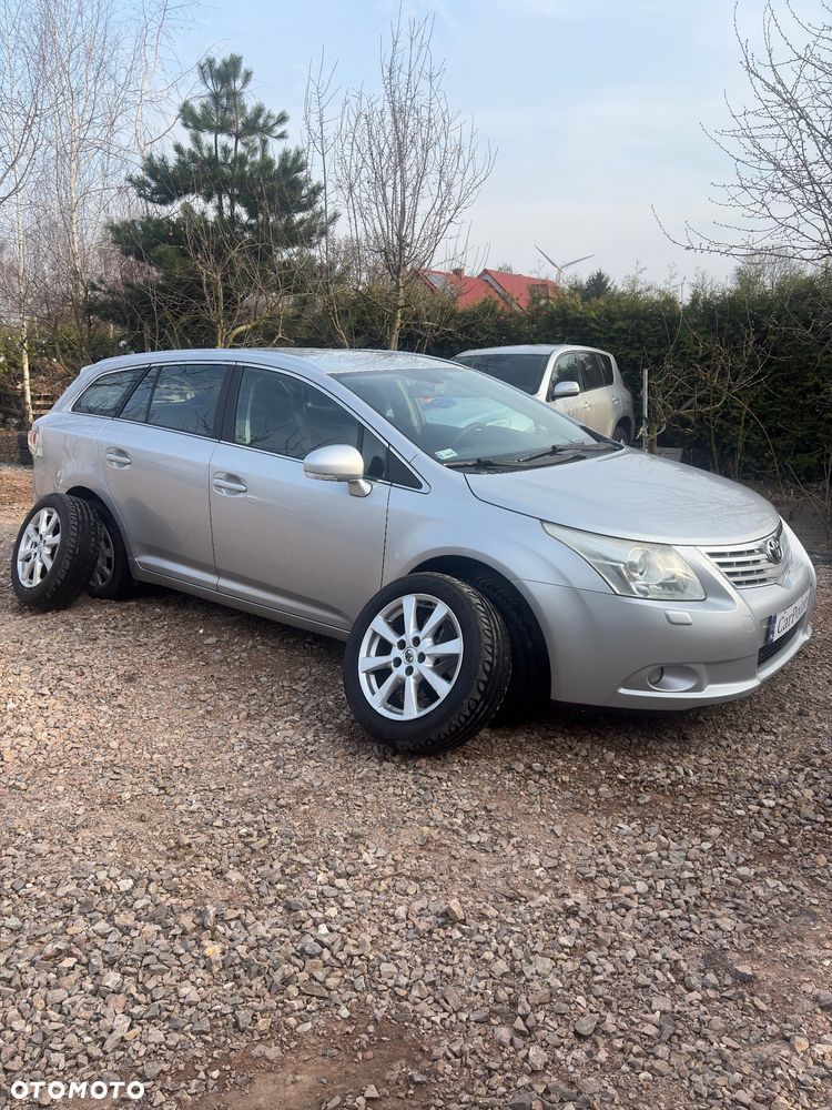 Toyota Avensis - 3
