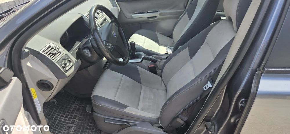 VOLVO V50 2,0 D 135KM mcperson amortyzator lewy przód - 8