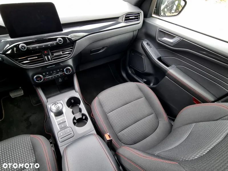 Ford Kuga 2.5 FHEV FWD ST-Line X - 20