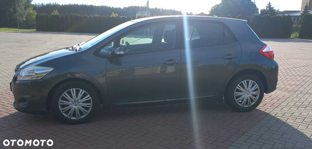 Toyota Auris - 3