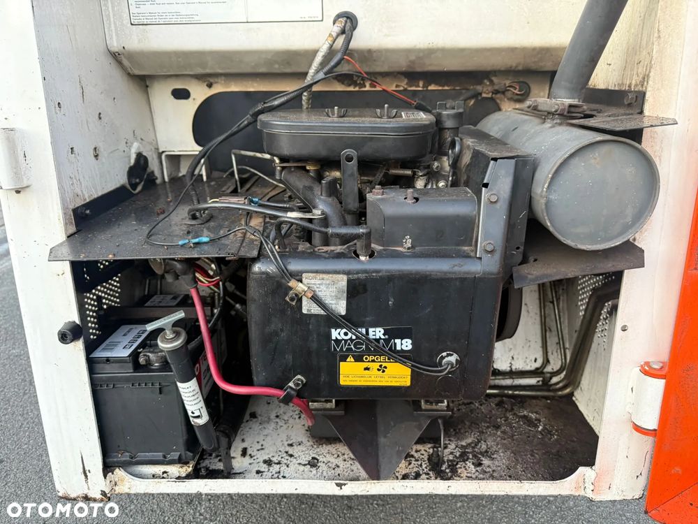 Bobcat 440B - 33