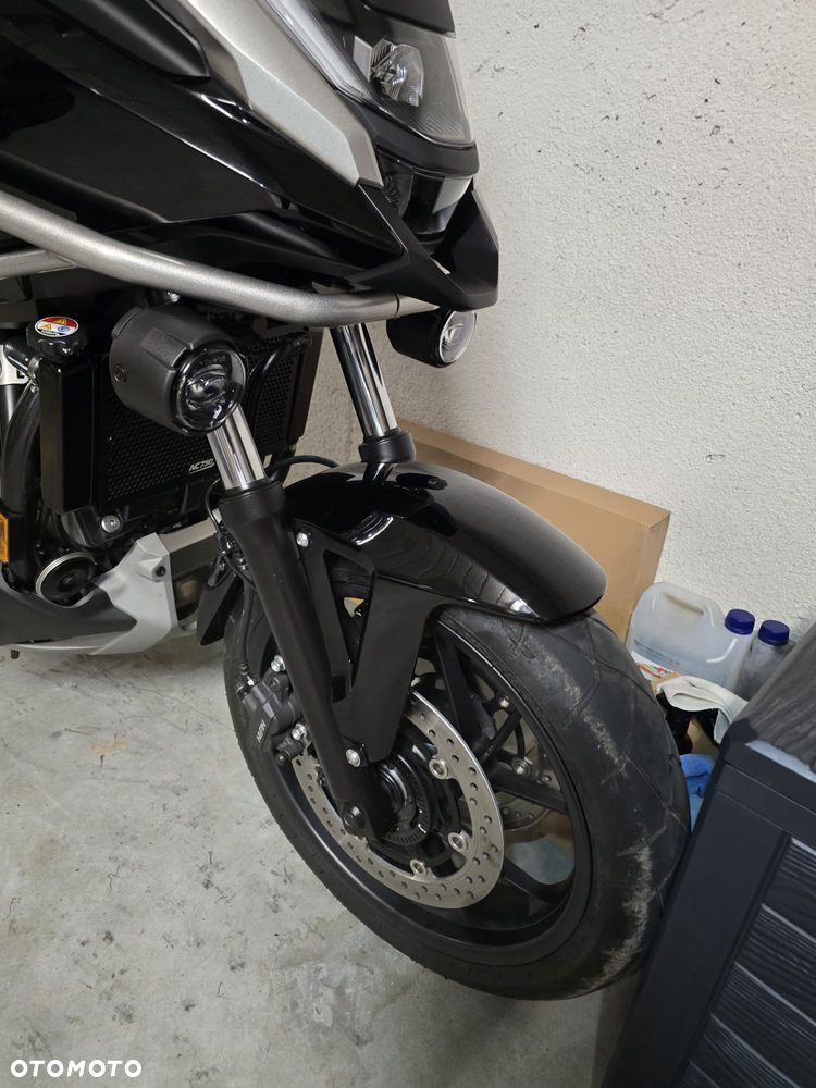 Honda NC - 8