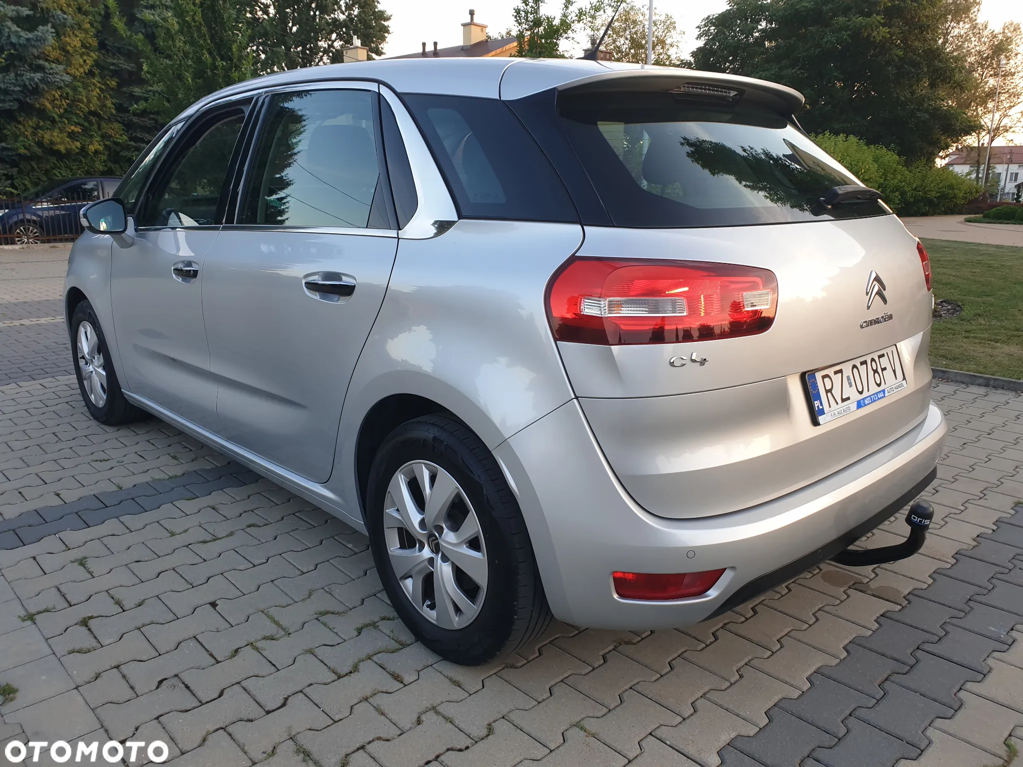 Citroën C4 Picasso PureTech 130 Stop&Start Attraction - 4