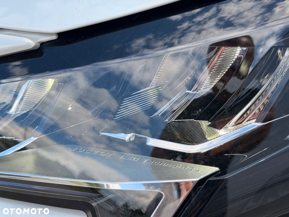 Peugeot 3008 BlueHDi 130 Stop & Start Allure Business-Paket - 17