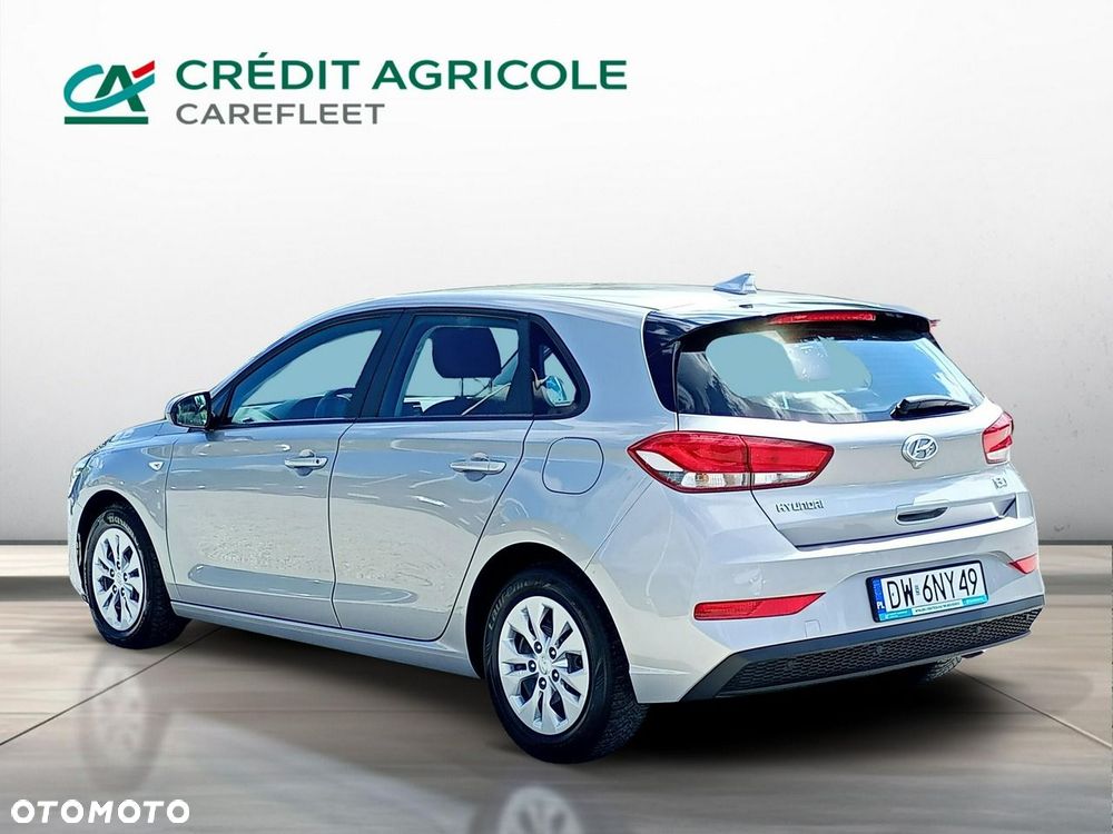 Hyundai i30 1.5 DPI Classic + - 4