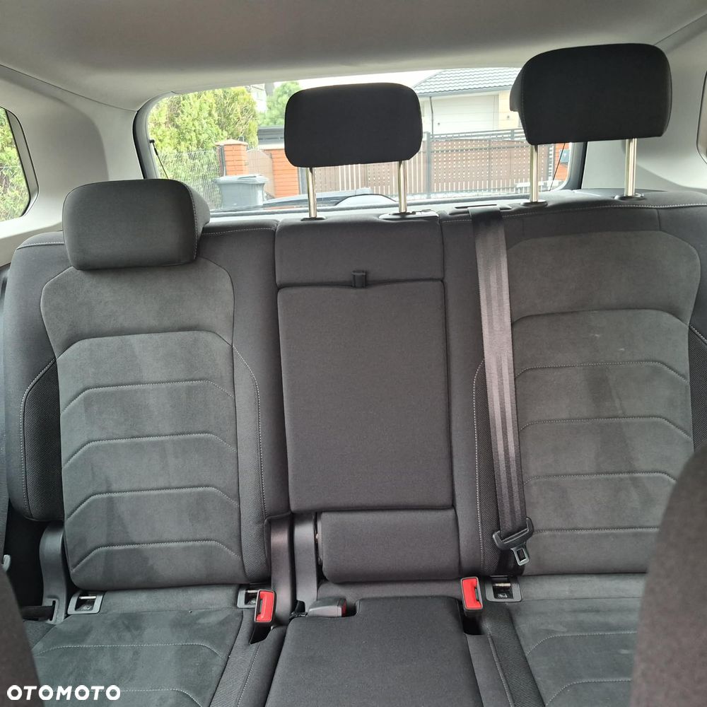 Volkswagen Tiguan 1.5 TSI EVO Elegance DSG - 11