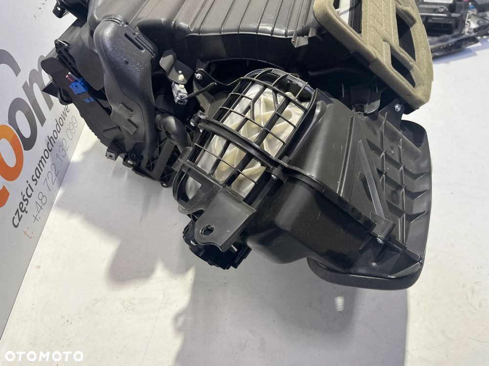 FORD PUMA MK2  1.0  ECOBOOST DMUCHAWA NAGRZEWNICA 22R - 2