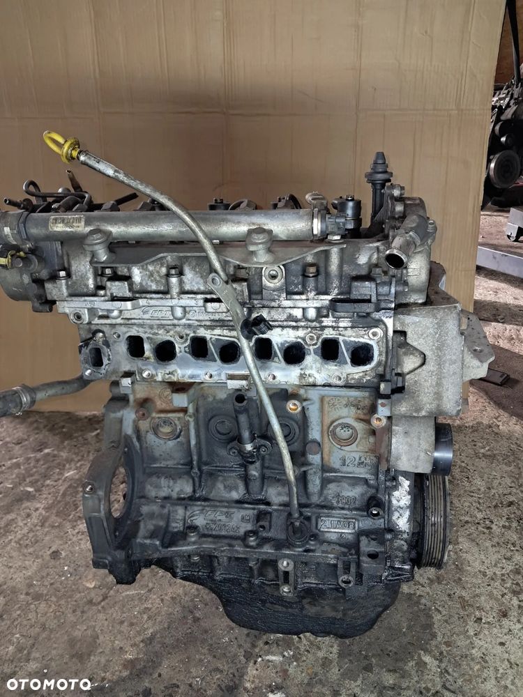 Fiat Grande Punto 1.3 Diesel Silnik słupek 2521587 - 4