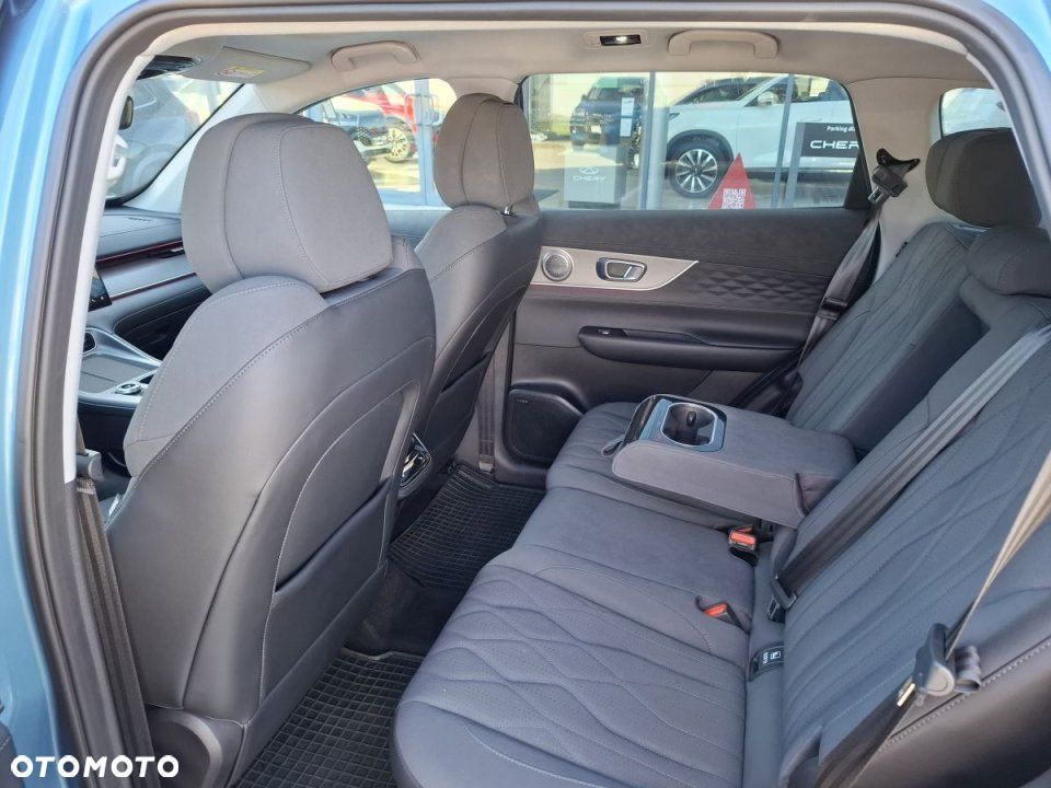Chery Tiggo 8 - 8