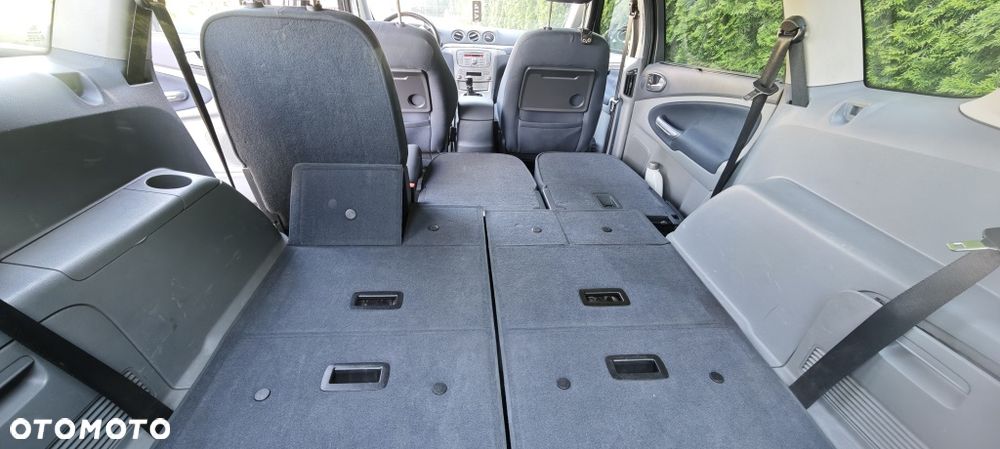 Ford S-Max - 4