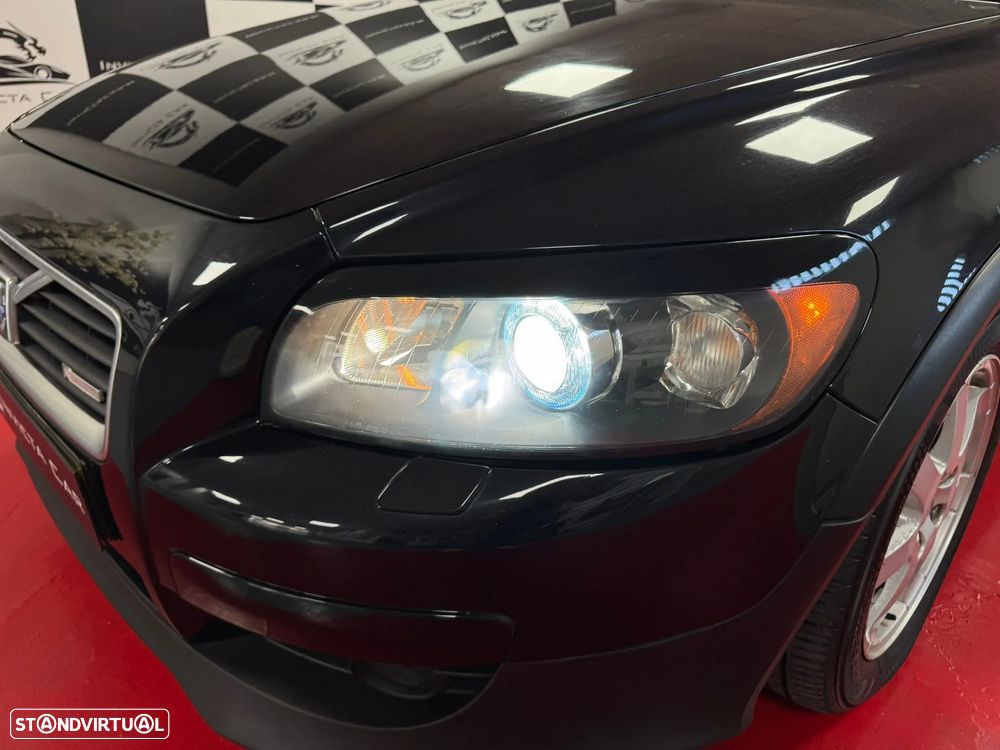 Volvo C30 2.0 D R-Design - 10