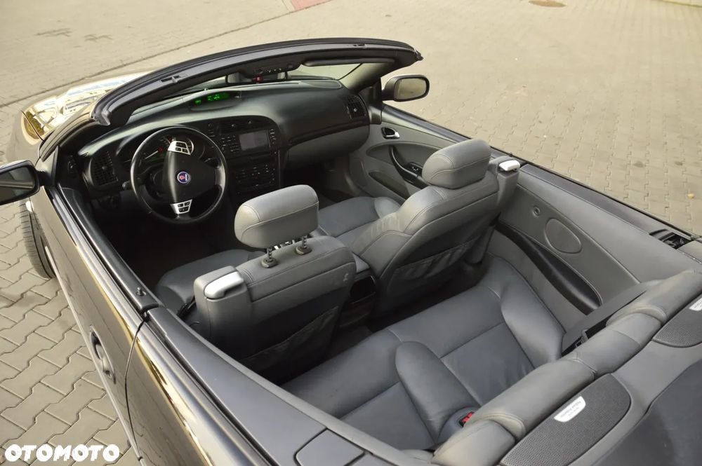Saab 9-3 2.0T Aero - 11