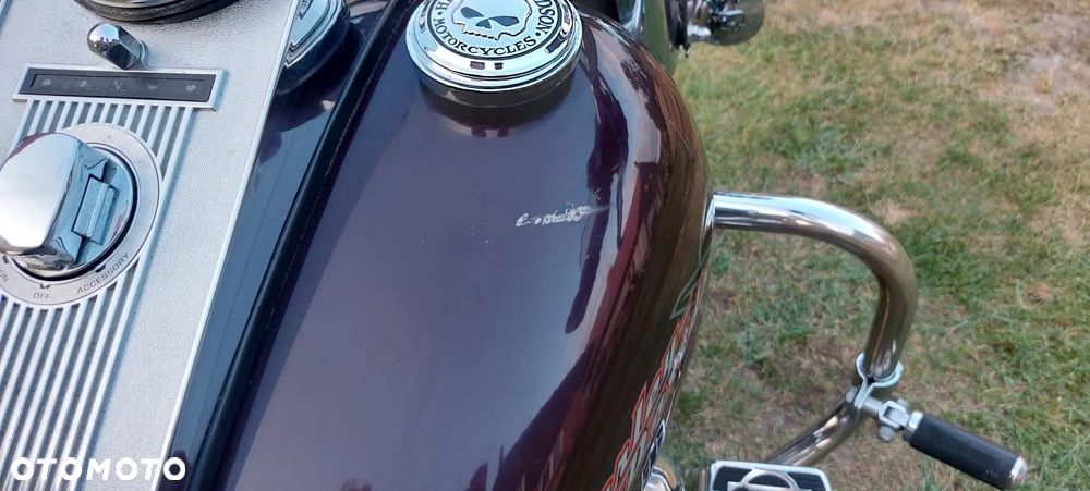 Harley-Davidson Touring Road King - 32