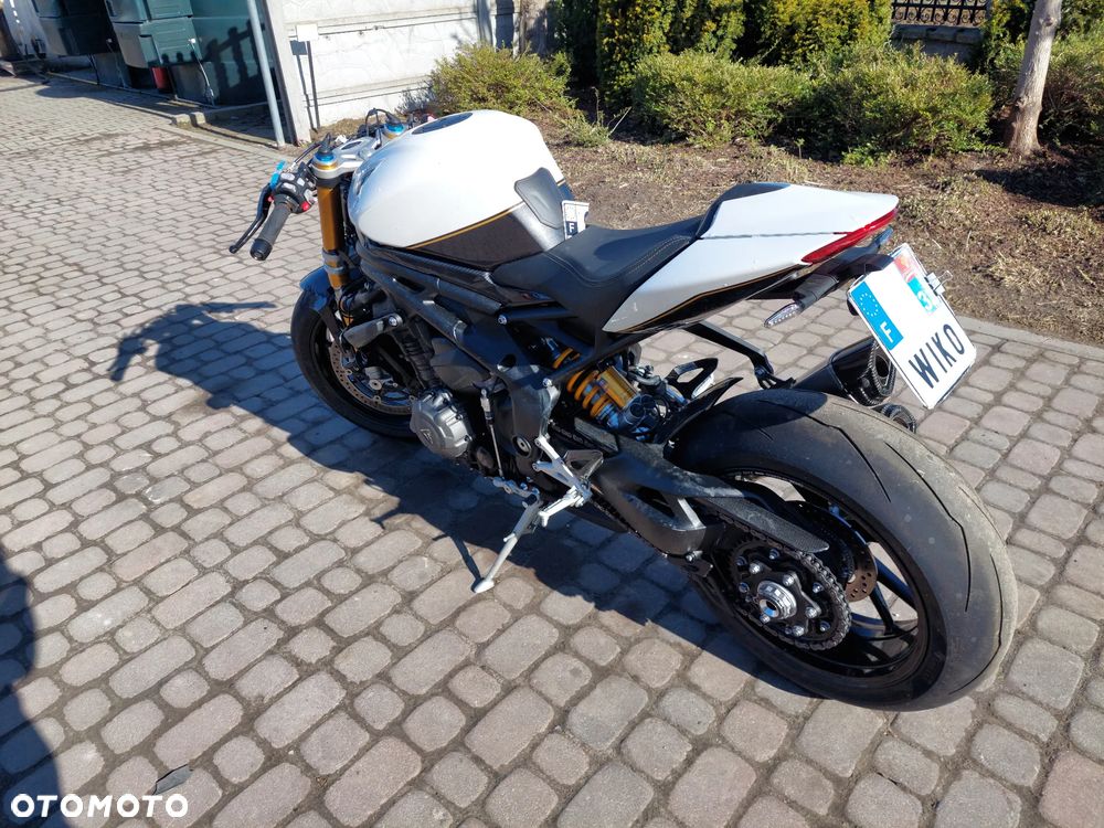 Triumph Speed Triple - 3