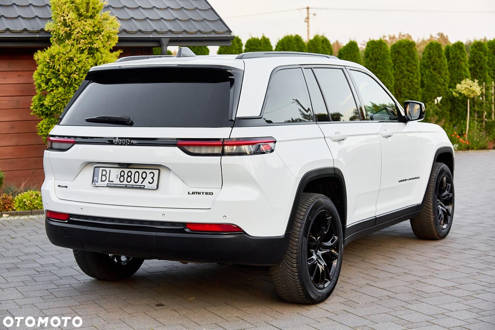 Jeep Grand Cherokee - 6