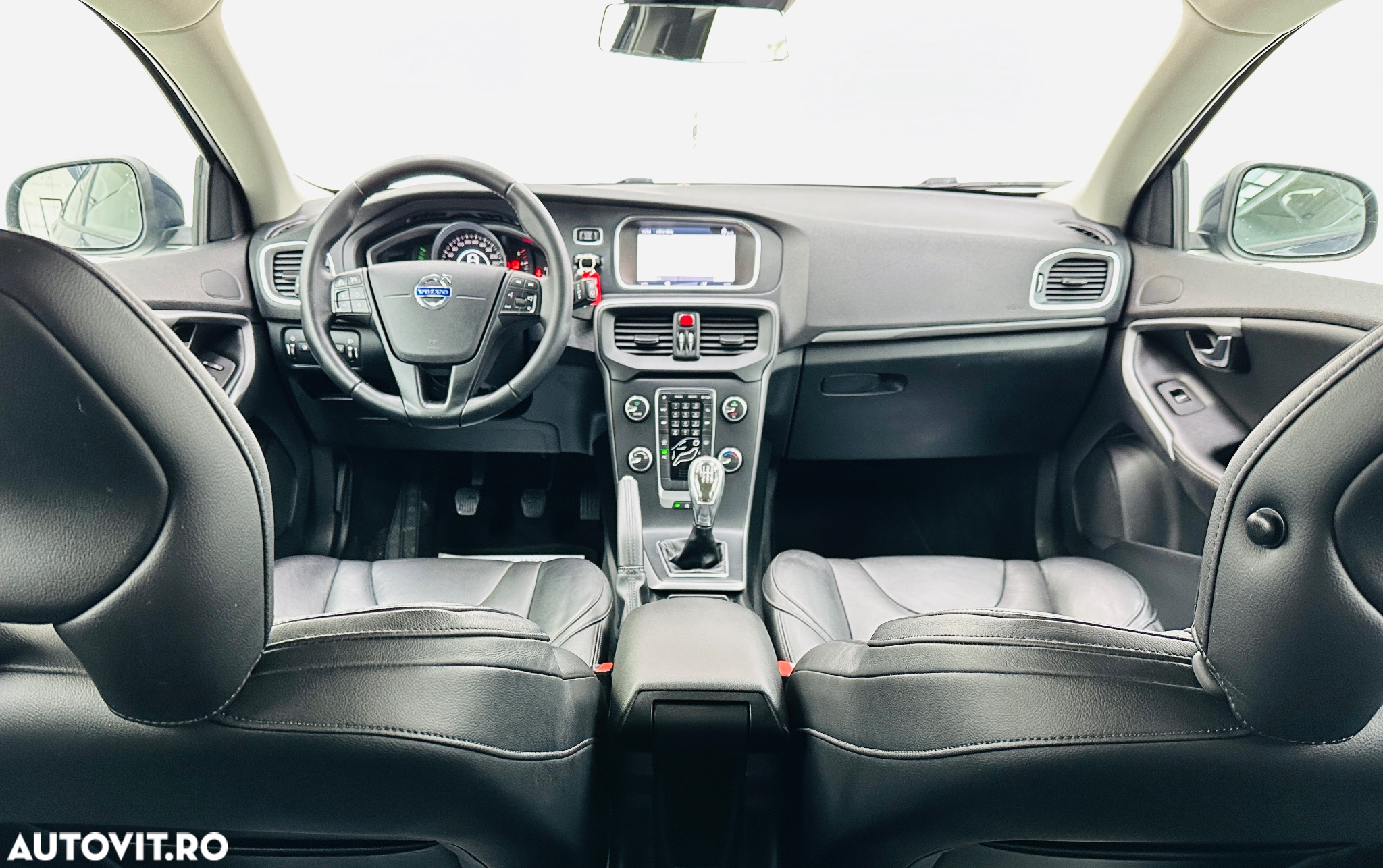 Volvo V40 D2 94g Kinetic - 6