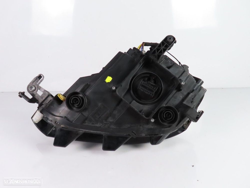 Farol LED Direito Usado / Original VW T-ROC (A11) 2GA941774 - 4