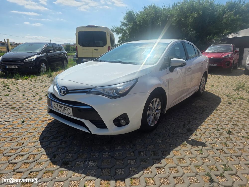 Toyota Avensis 1.6 D-4D Edition-S - 4