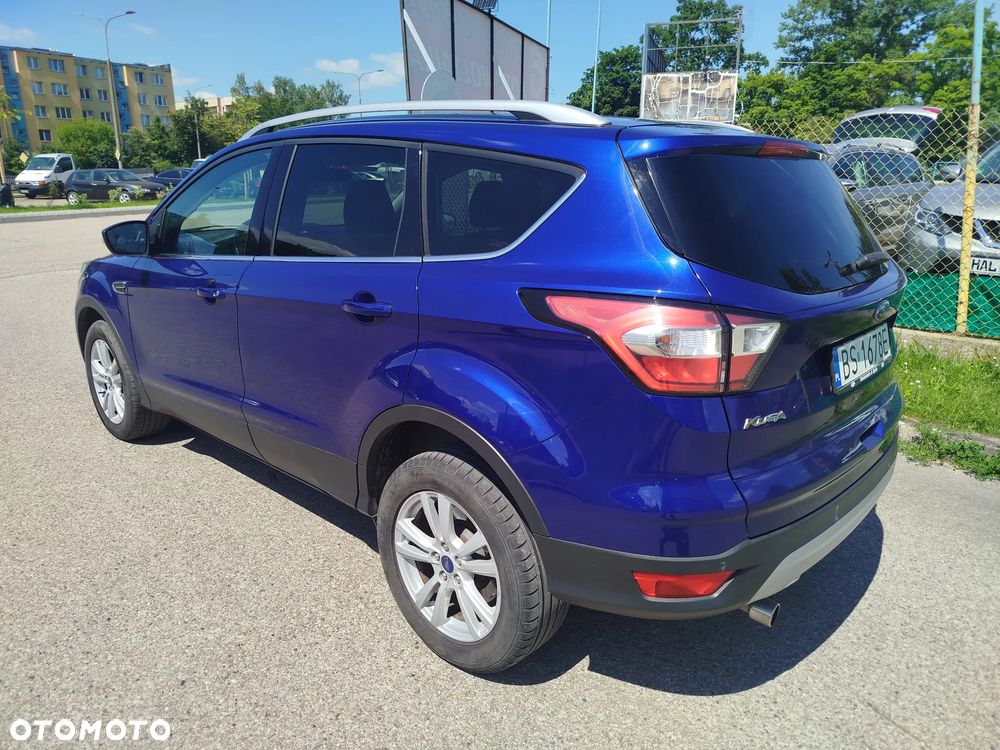 Ford Kuga - 4