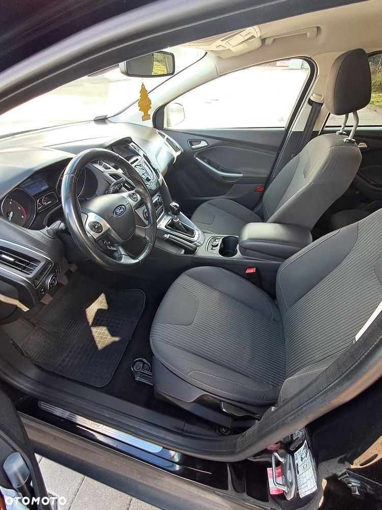 Ford Focus - 12