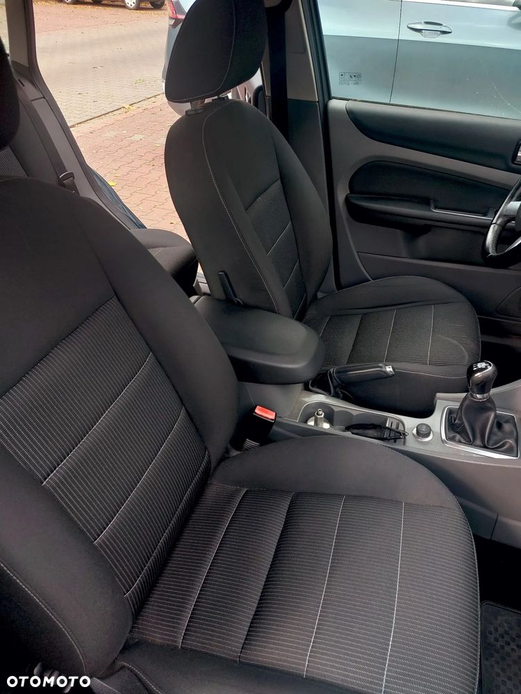 Ford Focus 1.8 FF Platinium X - 11