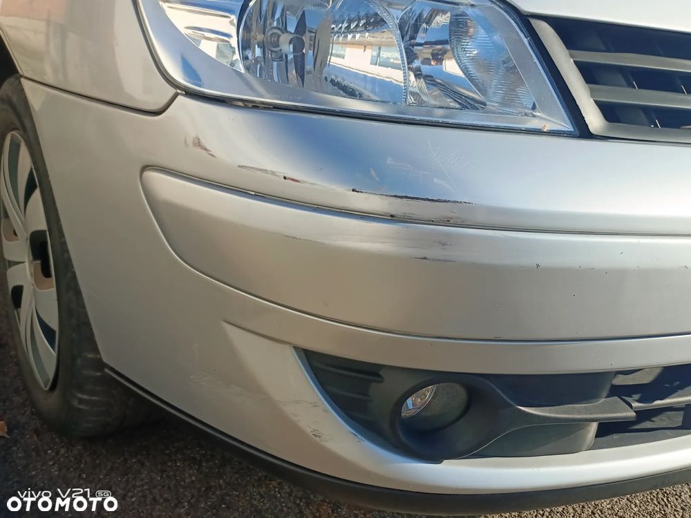 Renault Espace 2.0 dCi Impulsion - 21