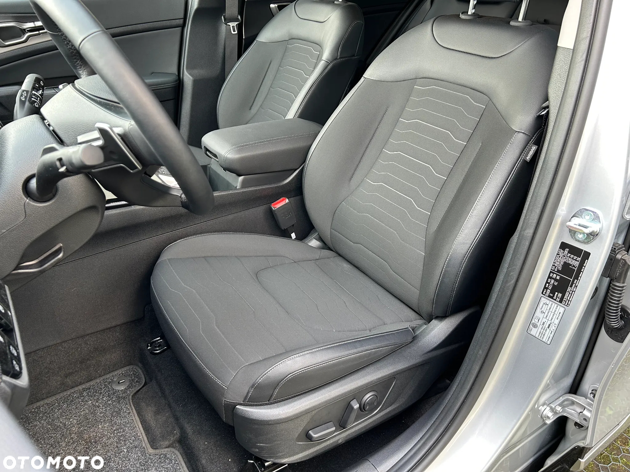 Kia Sportage 1.6 T-GDI HEV Business Line 4WD - 14