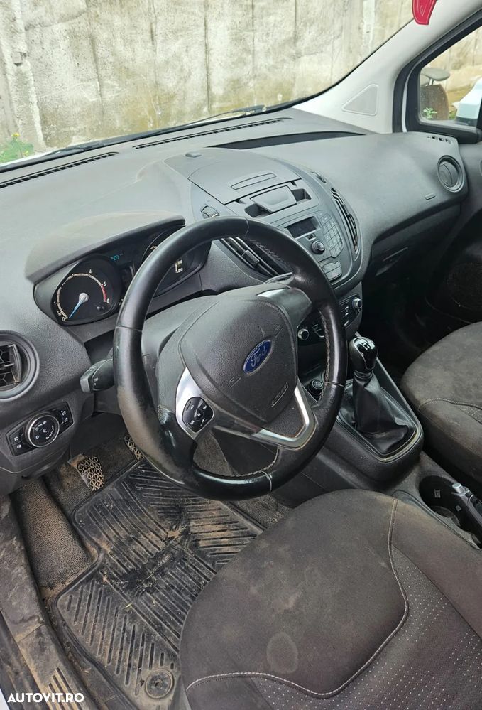 Ford Courier - 1