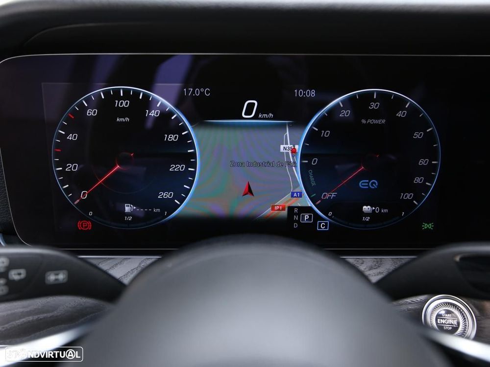 Mercedes-Benz E 300 de AMG Line 4Matic - 27