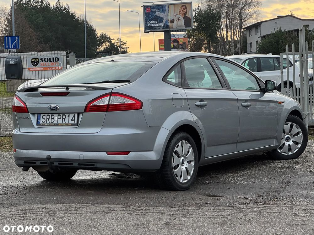 Ford Mondeo - 9