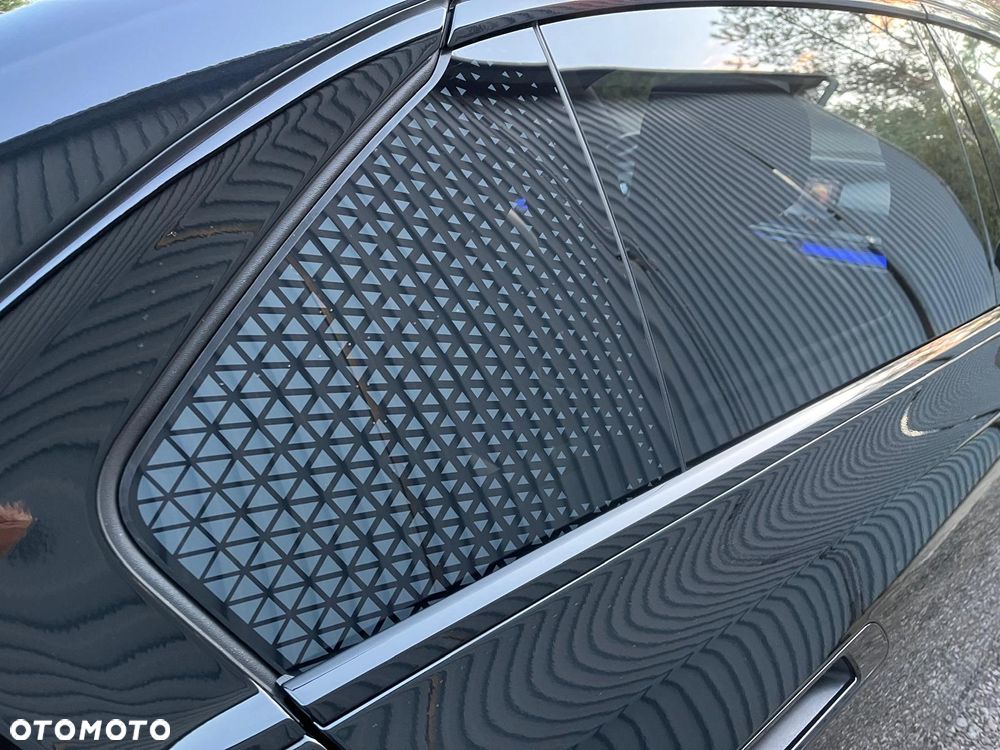 BMW Seria 7 740Ld xDrive sport - 11