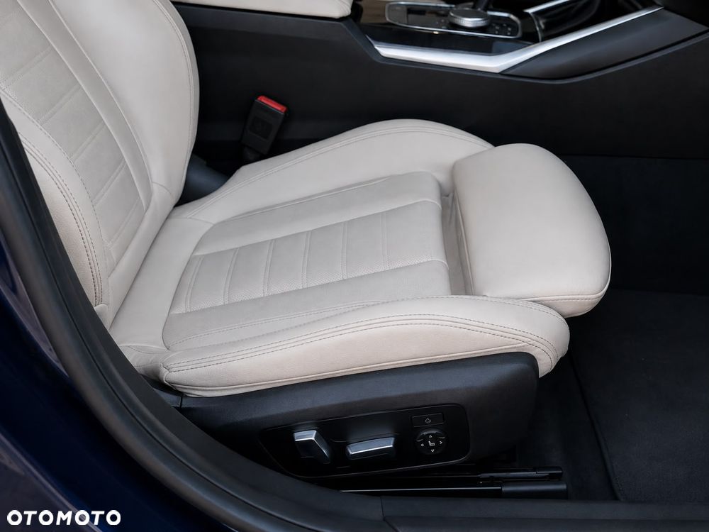 BMW Seria 3 - 13