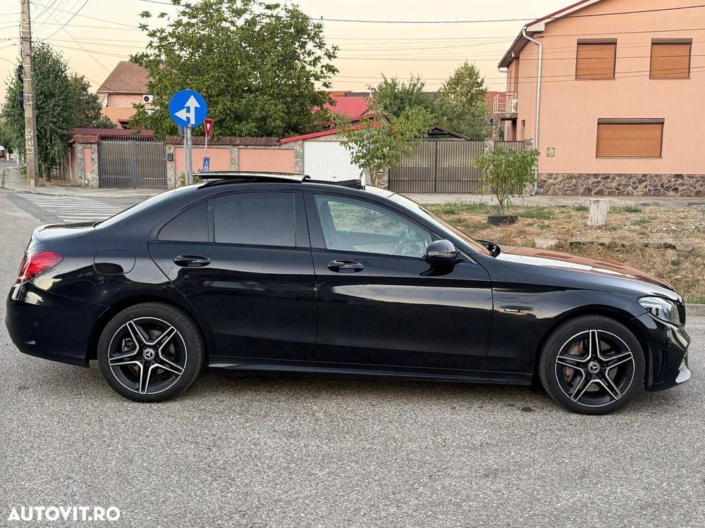 Mercedes-Benz C 300 de 9G-TRONIC AMG Line - 4