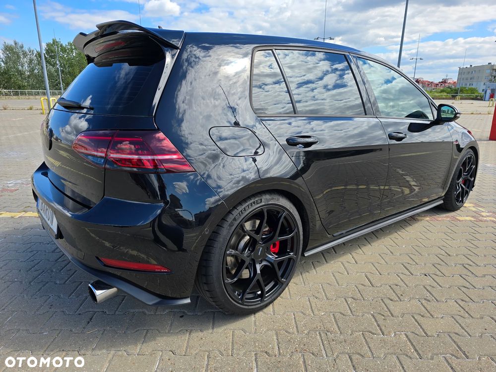Volkswagen Golf VIII 2.0 TSI GTI DSG - 6