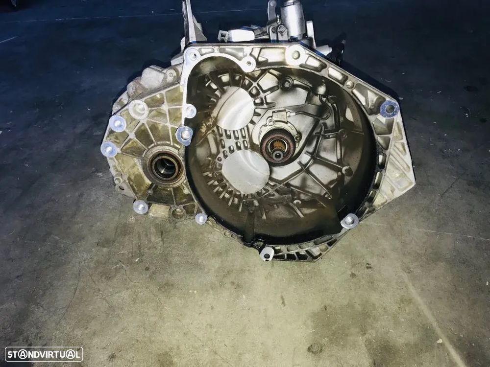 Caixa de 6 Velocidades Opel Insígnia  2.0 Cdti - 2009 / 2014 - 2