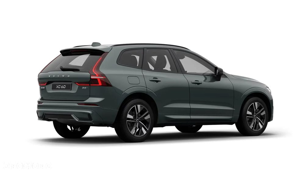 Volvo XC 60 B5 B AWD Plus Dark - 8