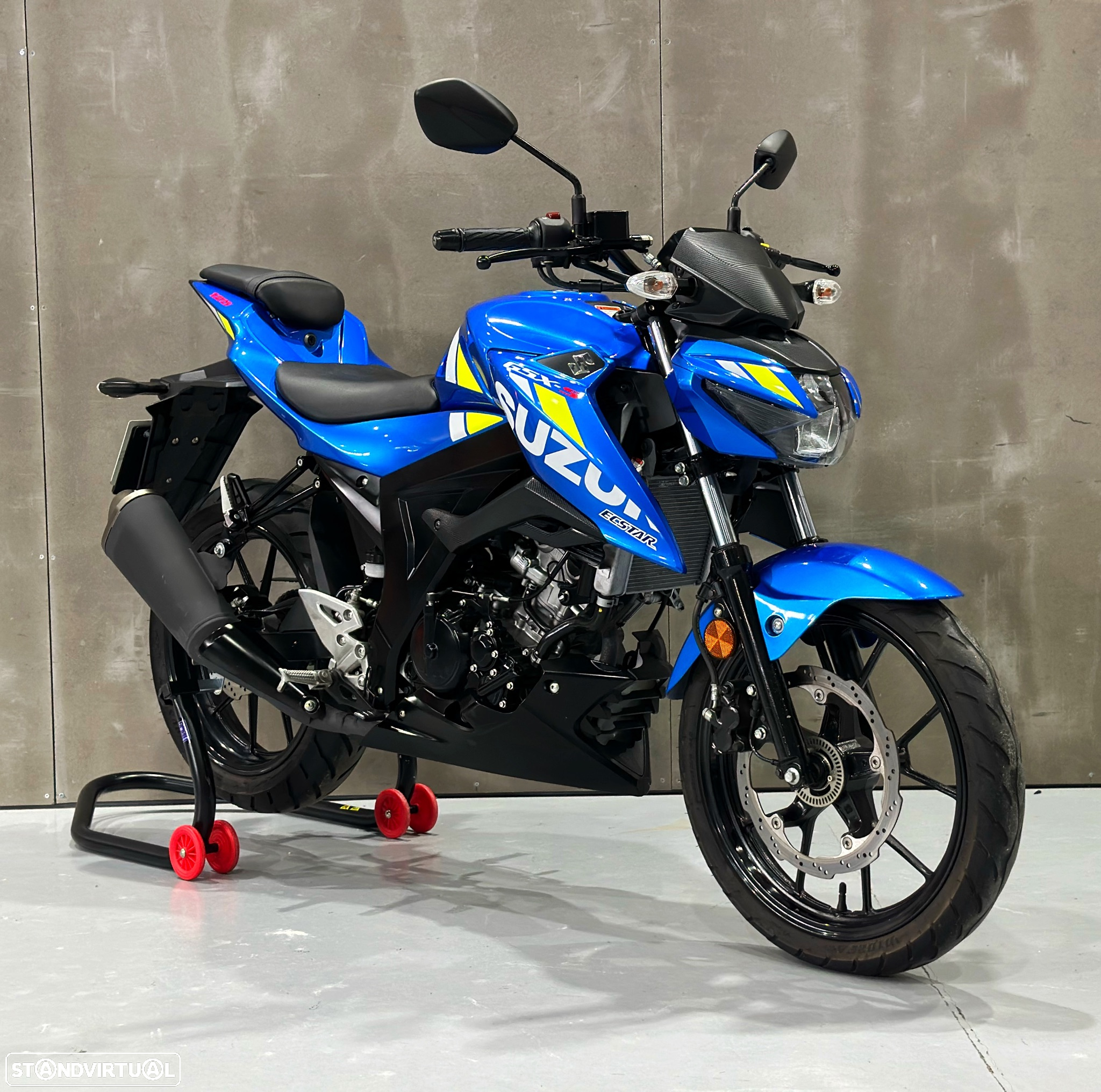 Suzuki GSX 125 S - 4