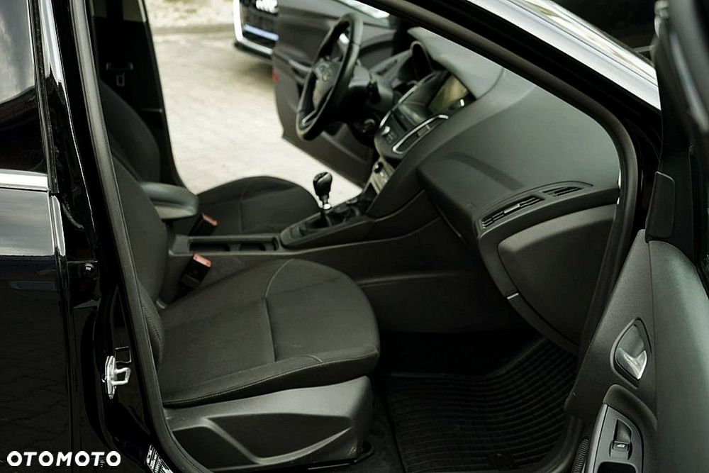 Ford Focus - 15