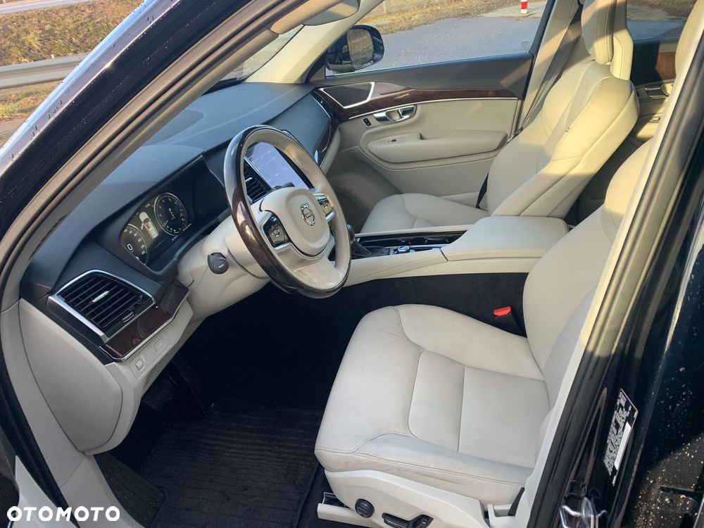 Volvo XC 90 T6 AWD Momentum 7os - 13
