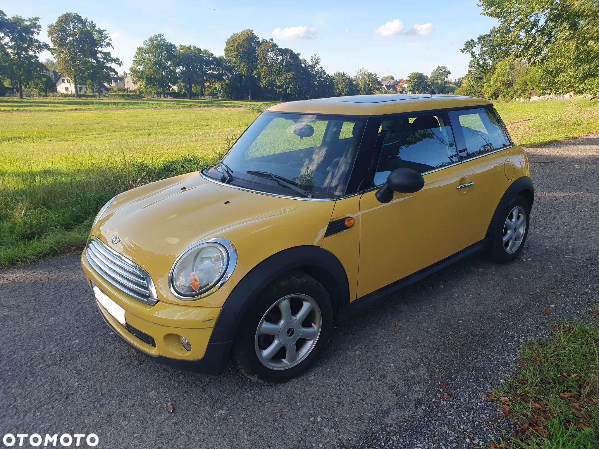 MINI Cooper Standard - 14
