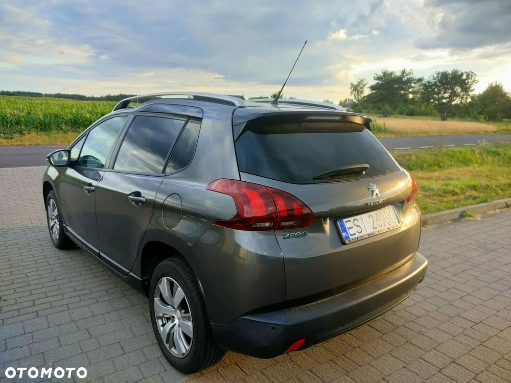 Peugeot 2008 1.6 BlueHDi Style - 3