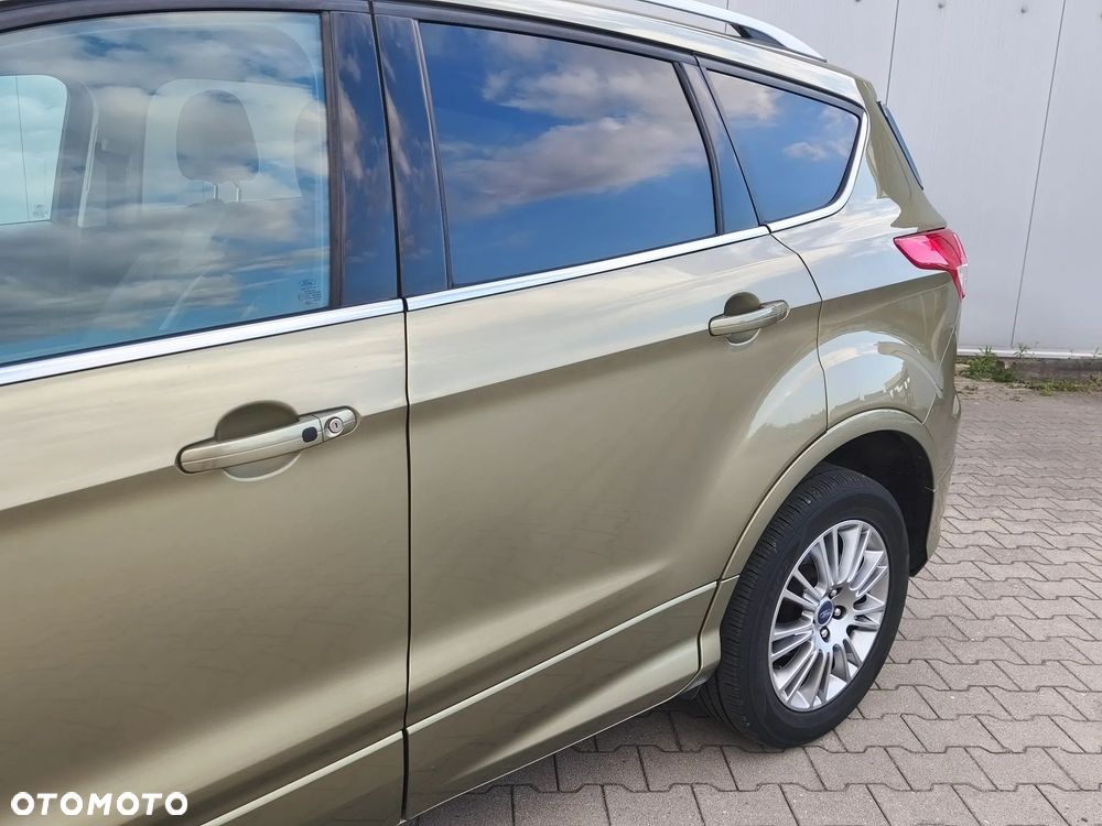 Ford Kuga 2.0 TDCi 4x4 Titanium - 13