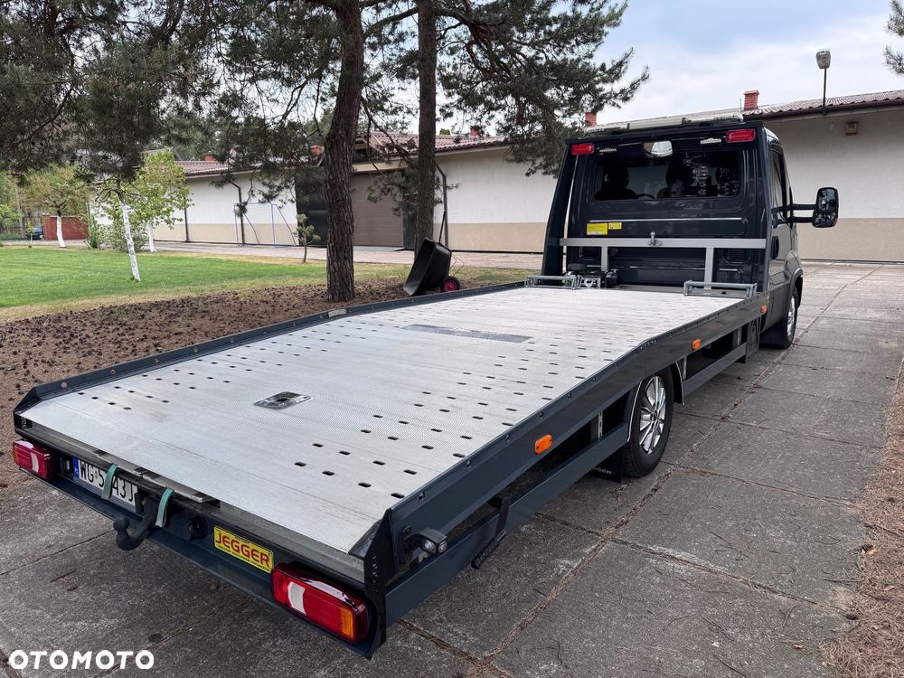 Iveco DAILY - 11