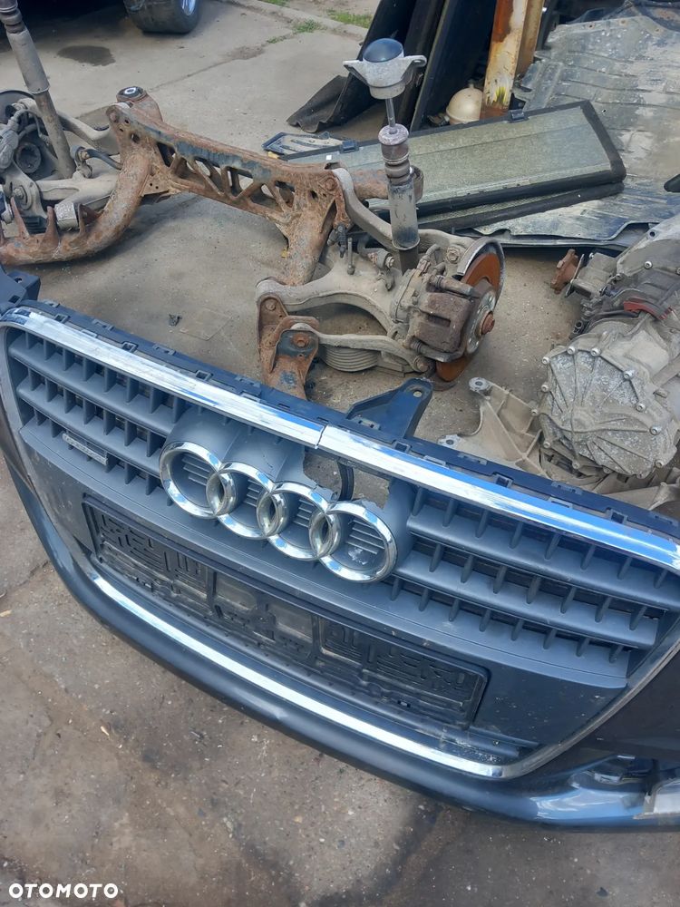 Zderzak Audi Q7 4L - 3