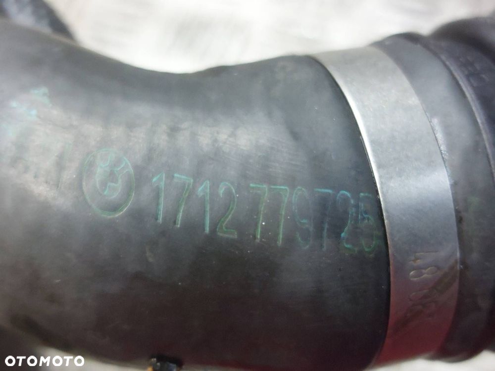 PRZEWÓD WĄŻ RURA WODY BMW E90 E91 2.0 D 7811125 - 2