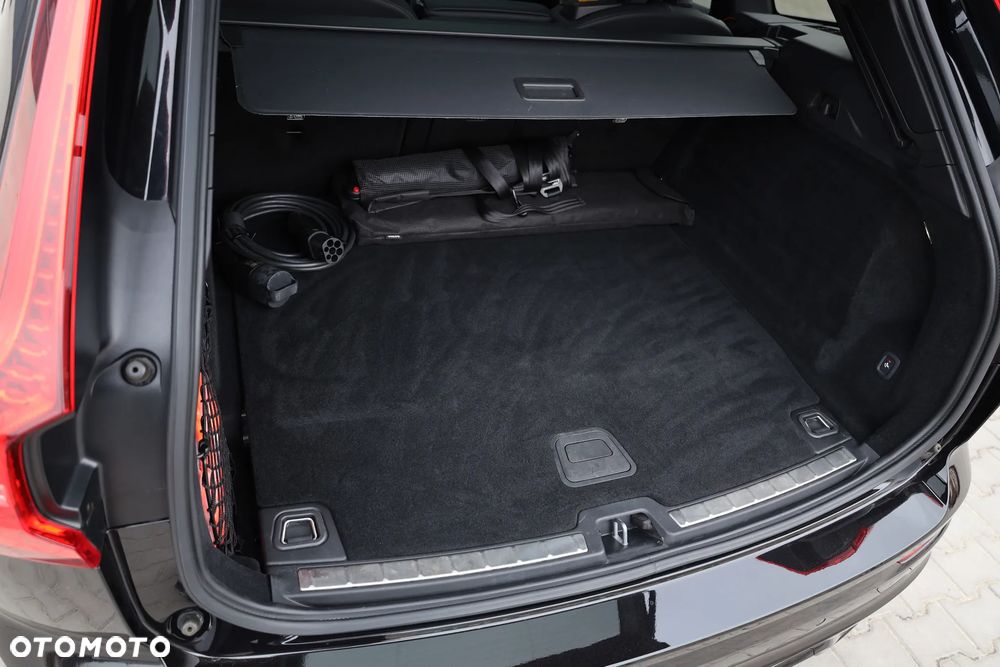 Volvo XC 60 T8 AWD Polestar Engineered - 28